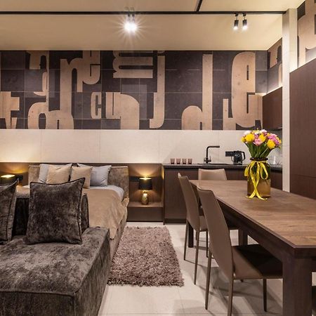 High Five Apartments, Most City Area دنيبروبيتروفسك المظهر الخارجي الصورة
