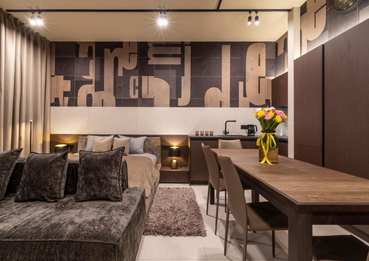 High Five Apartments, Most City Area دنيبروبيتروفسك المظهر الخارجي الصورة